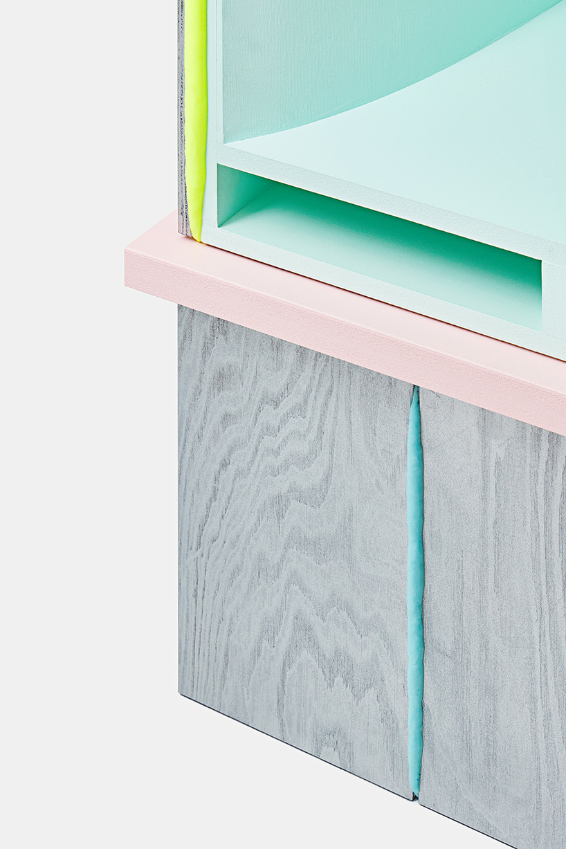 HiTENCHO joins larch plywood boards with colored polyurethane foam for new speaker