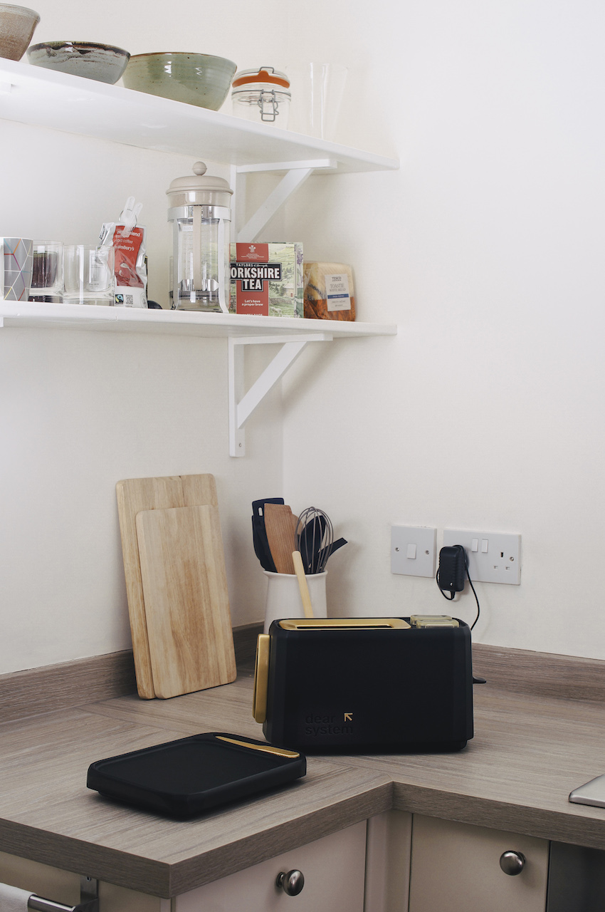 dear system, an intelligent toaster with an attention-grabbing personality by leon brown