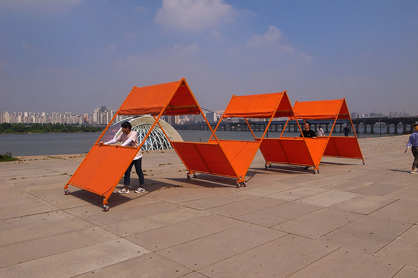 motoelastico designs foldable tents for night market in seoul
