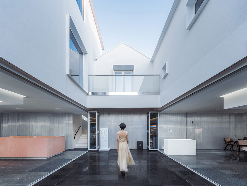   the homestay of the suzhou section of the wutopia laboratory reveals its internal spatial organization