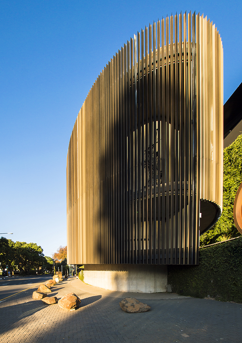 edwin seda's photoset explores south african circa gallery as a portrait canvas for light