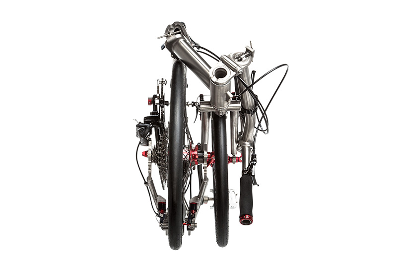 burke 20 is a titanium folding bike that fits into your suitcase within seconds