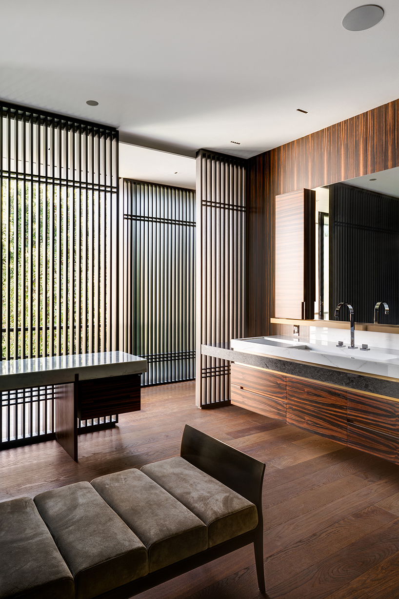 BERNARDI + PESCHARD / BLANCASMORAN design a family house in mexico city using natural stone and timber