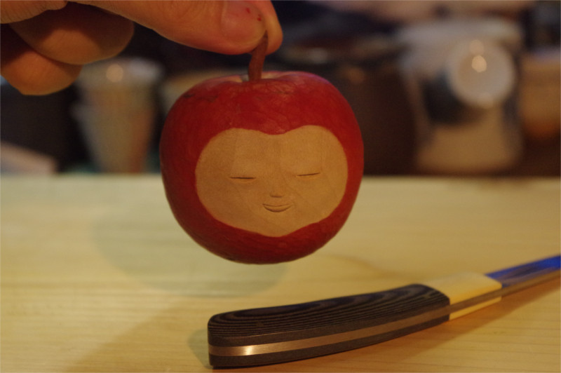 Mr.Apple（りんごさま） | designboom.com