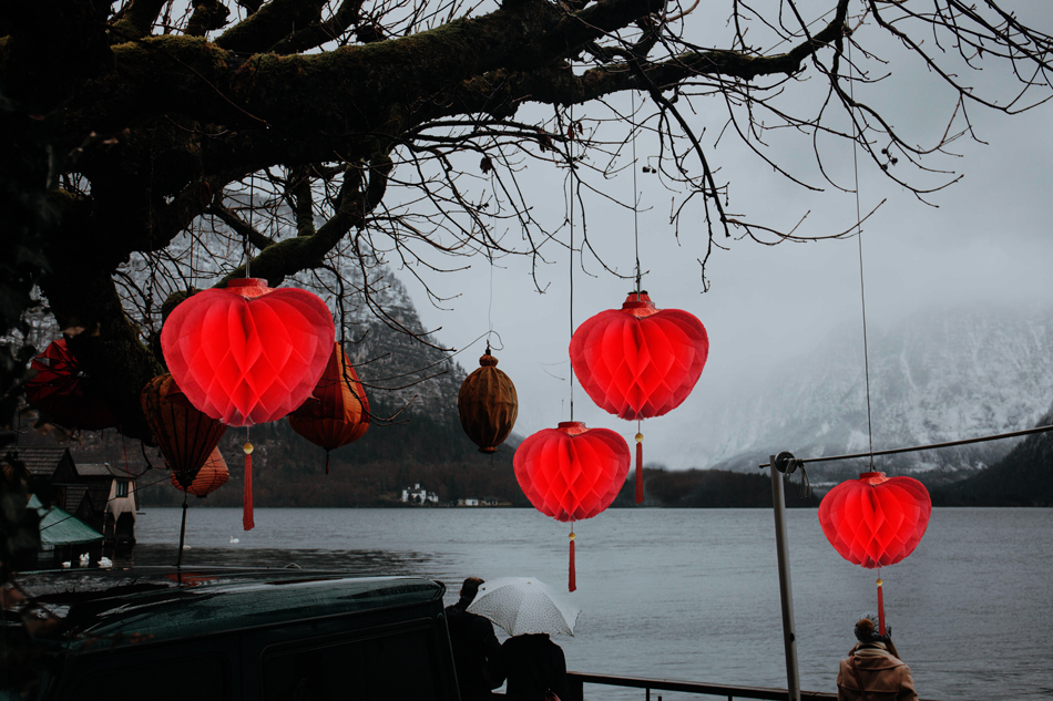 The Apple 'Chochin' Lantern