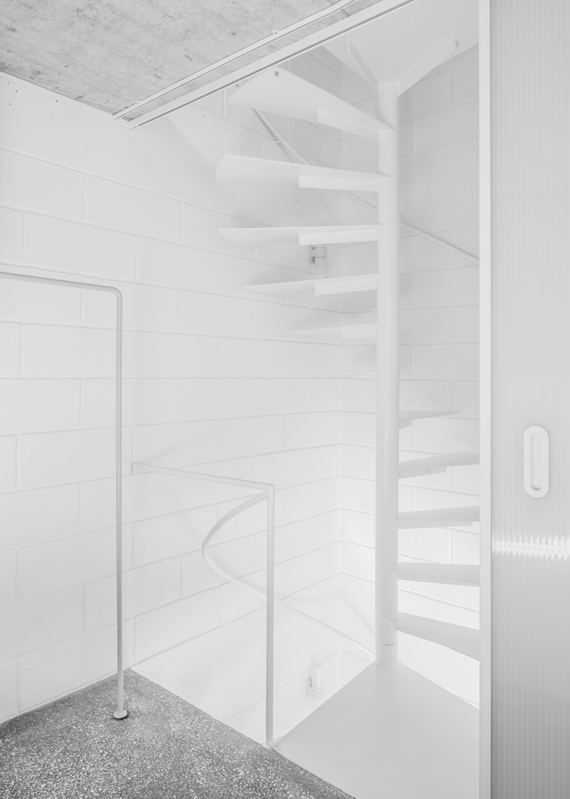 minimal 'dodged house' in lisbon pays tribute to irving gill's architecture