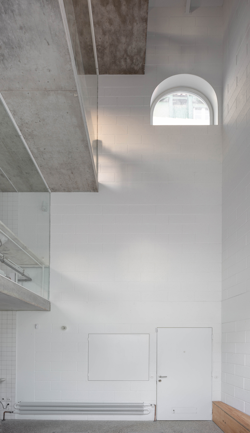 minimal 'dodged house' in lisbon pays tribute to irving gill's architecture