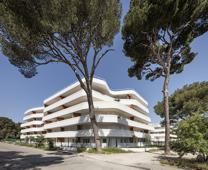 this residential complex in marseille consists of terraced layers, by pietriarchitectes