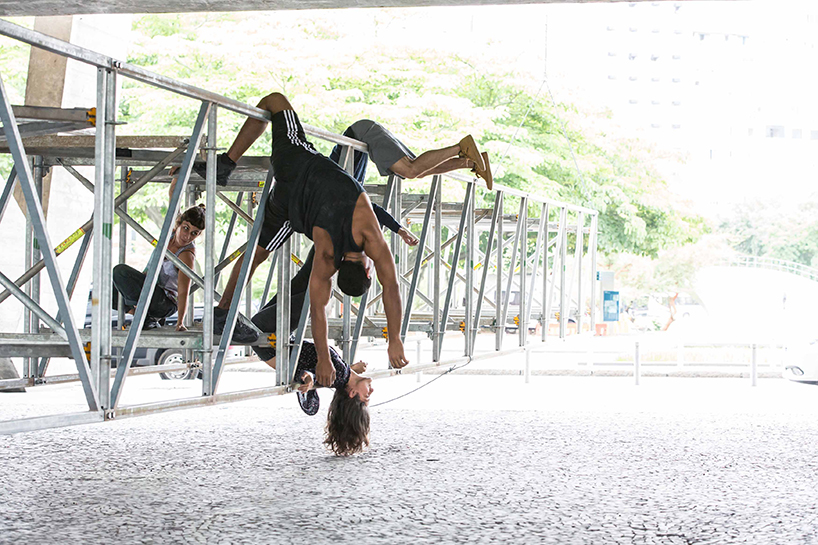 an art installation at MAM in rio de janeiro makes a purpose of being 'useless'