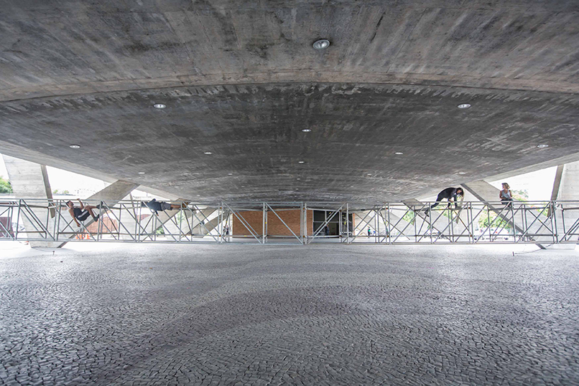 an art installation at MAM in rio de janeiro makes a purpose of being 'useless'