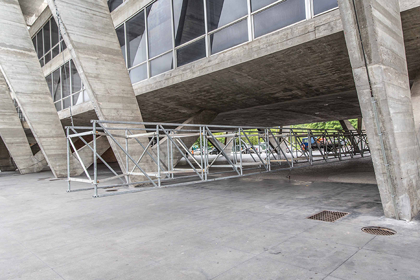 an art installation at MAM in rio de janeiro makes a purpose of being 'useless'