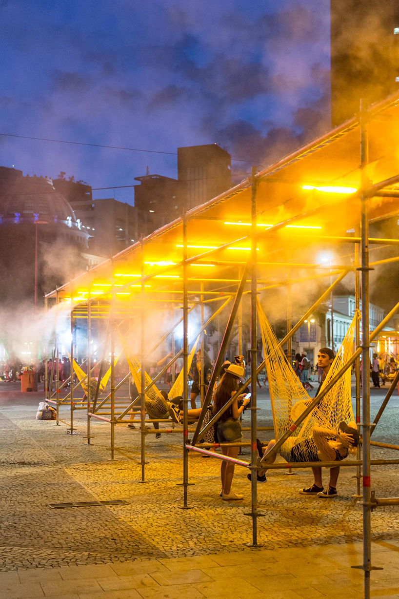 estúdio chão utilizes scaffolding to build temporary structures for festival in rio de janeiro designboom