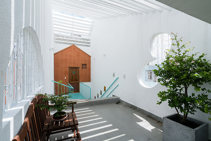 time architects renovates an old family vietnamese house using locally sourced materials