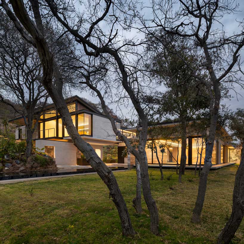 ZD+A designs a family house in mexico using local stone to create a dialogue with nature