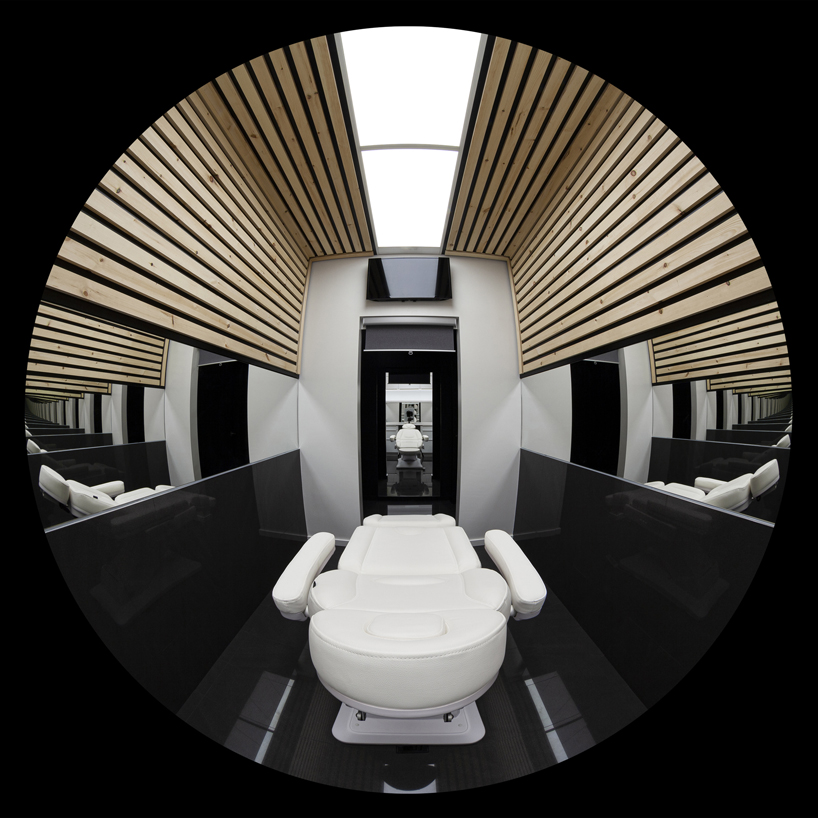 atelier RZLBD creates the illusion of endless space inside tiny 5.4 sqm dentist