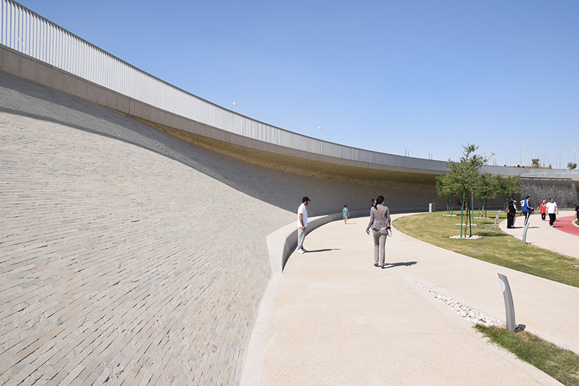 oxygen park in doha, qatar helps people get back to nature, by AECOM