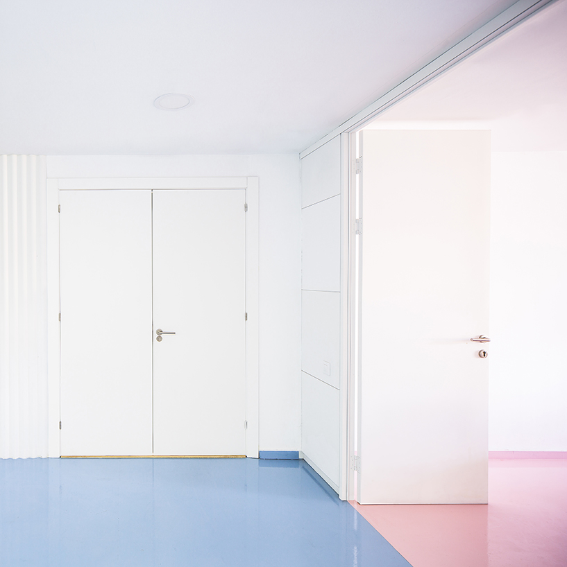 work, rest, play la fábrica de ideas clap contemporary workspace designboom