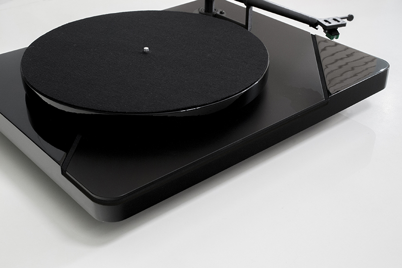 defoss logigram record player 