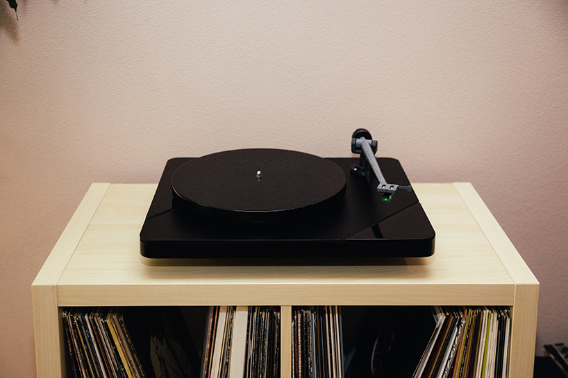 defoss logigram record player 