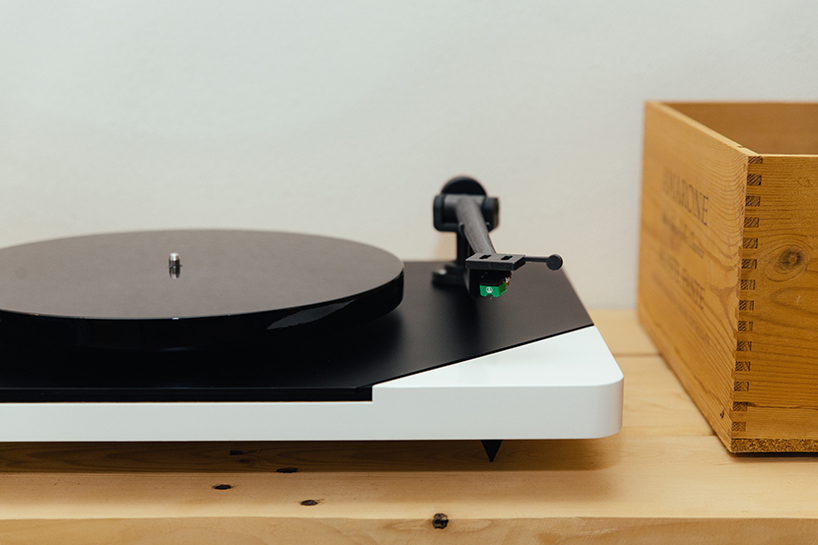 defoss logigram record player 