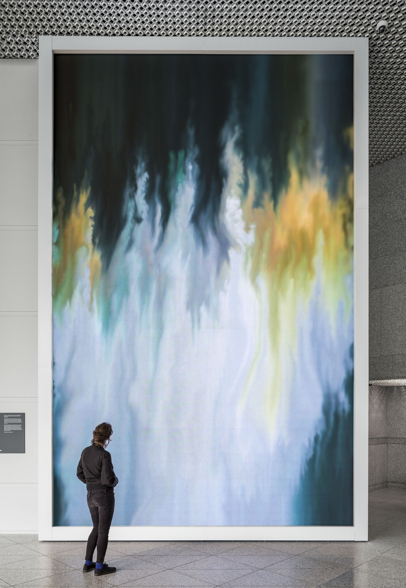 algorithmic installation transforms neighbourhood scenes into impressionist abstractions