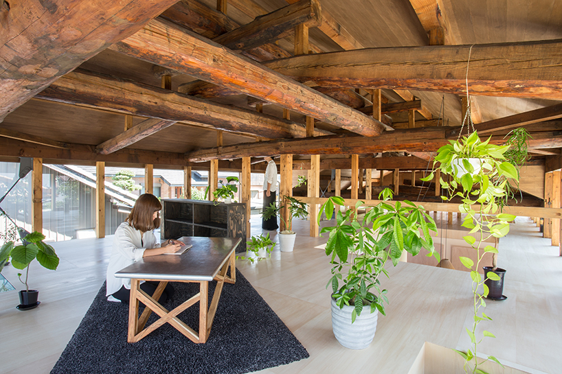 1-1 architects push habitable space boundaries for remodeled wooden house in japan