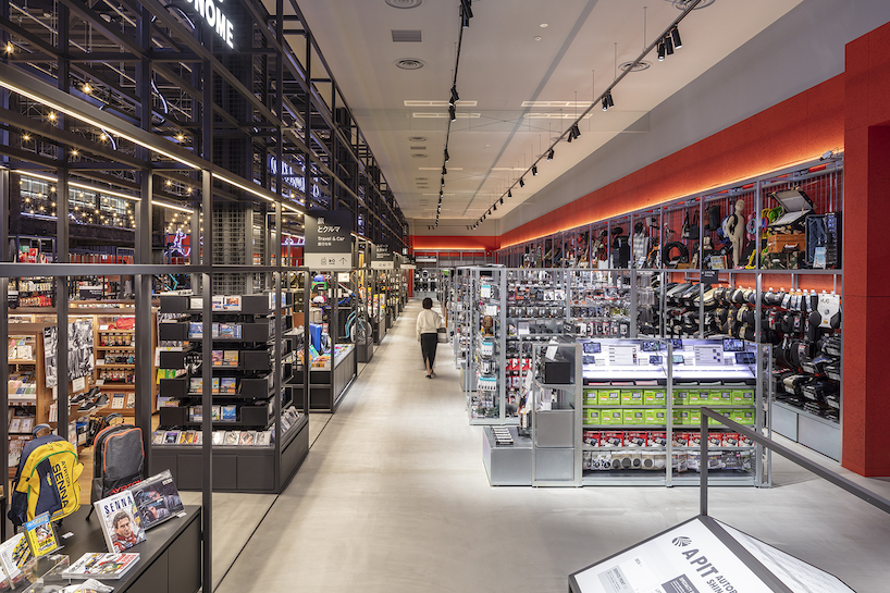 TONERICO:INC designs an automotive emporium for both man and machine in tokyo designboom