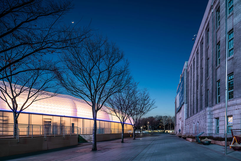 CoRe + graft object form a giant pneumatic ring for seoul square ice rink designboom