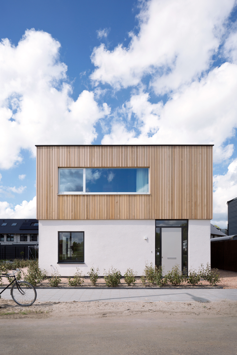 simple and functional house 1 by namelok refers to mid-century architecture