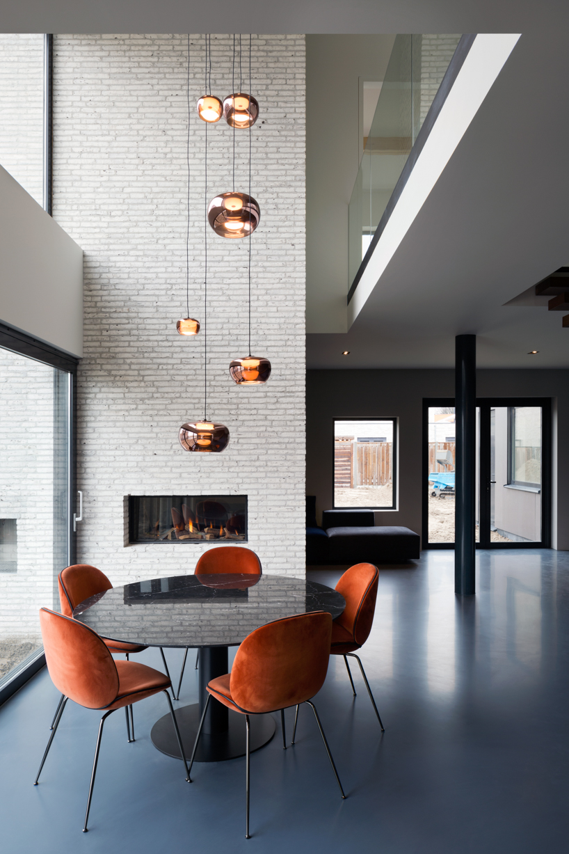 simple and functional house 1 by namelok refers to mid-century architecture