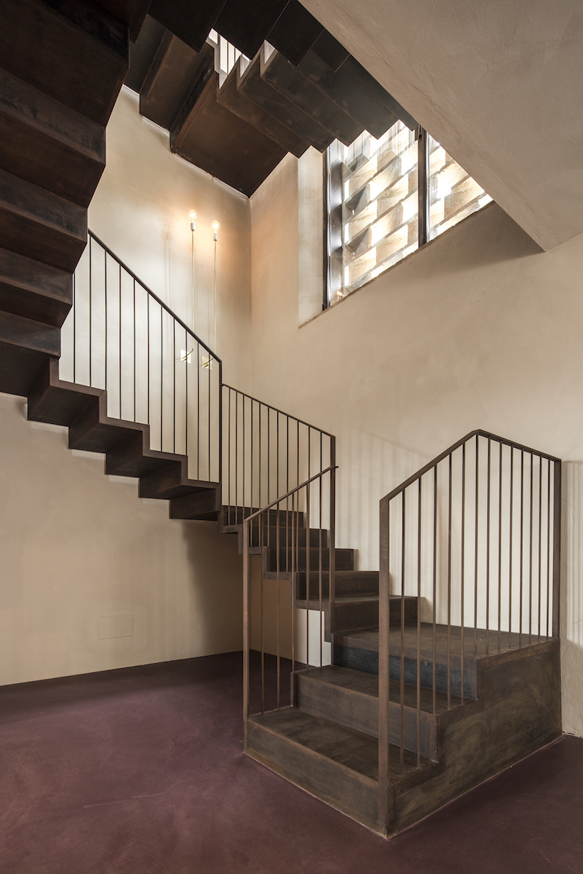 ciclostile's farmhouse in italy pays attention to historical context and environment