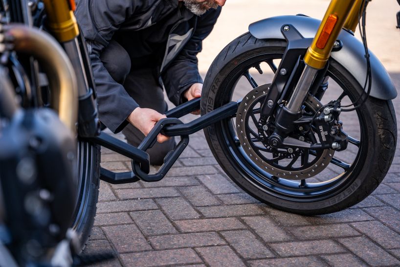 hiplok introduces a compact modular locking system for next-generation bike security - 8