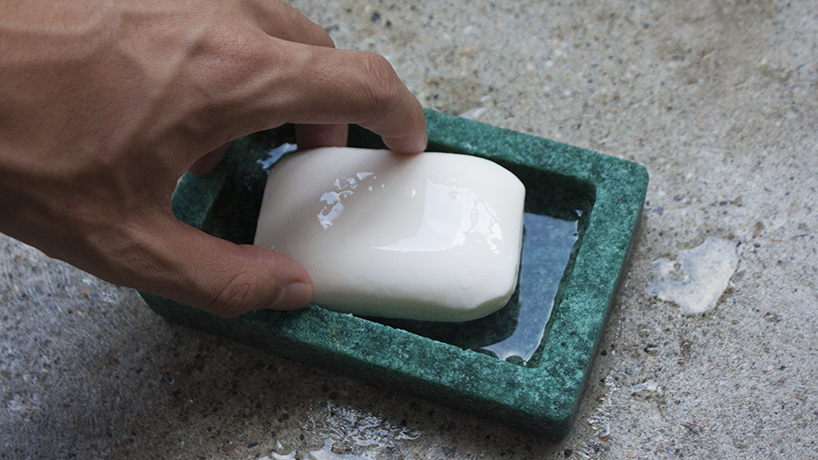 yosuke matsushita pours resin into melamine foam to create unique