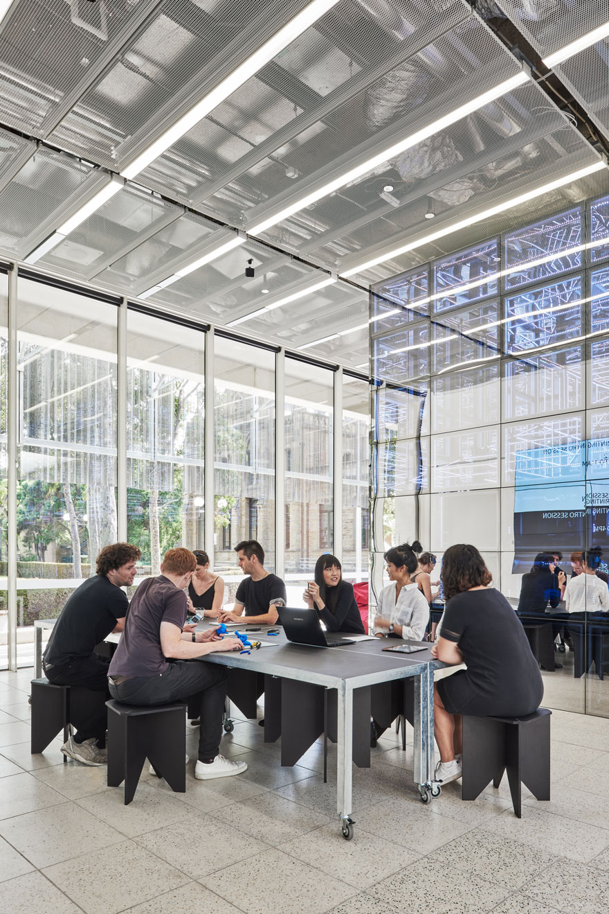 ample's experimental 'next lab' is a mirrored box installed in the melbourne design school