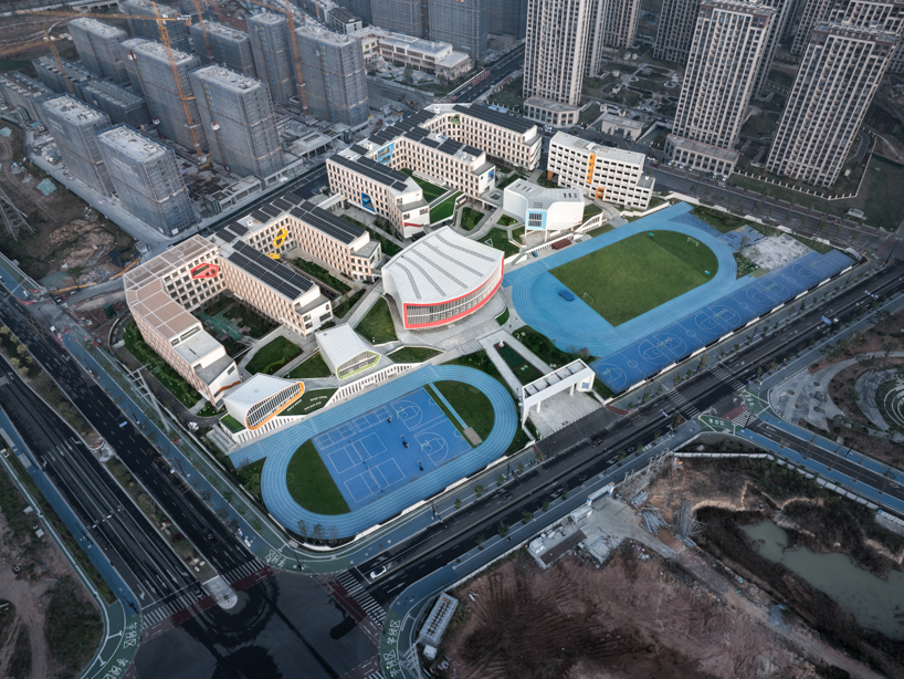 LYCS architecture integrates pocket parks in quzhou no.6