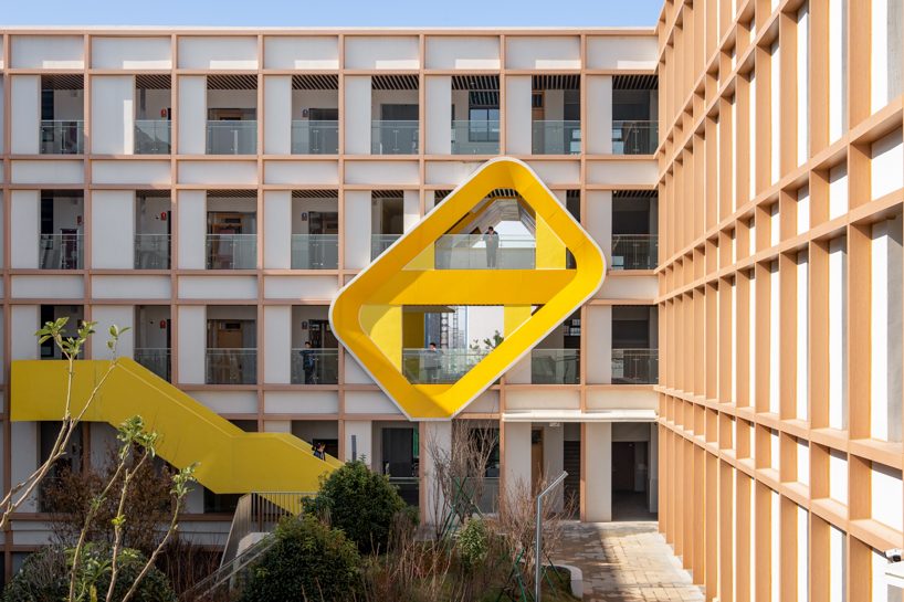 classrooms integrate pocket parks in quzhou no.6 experimental school by LYCS architecture