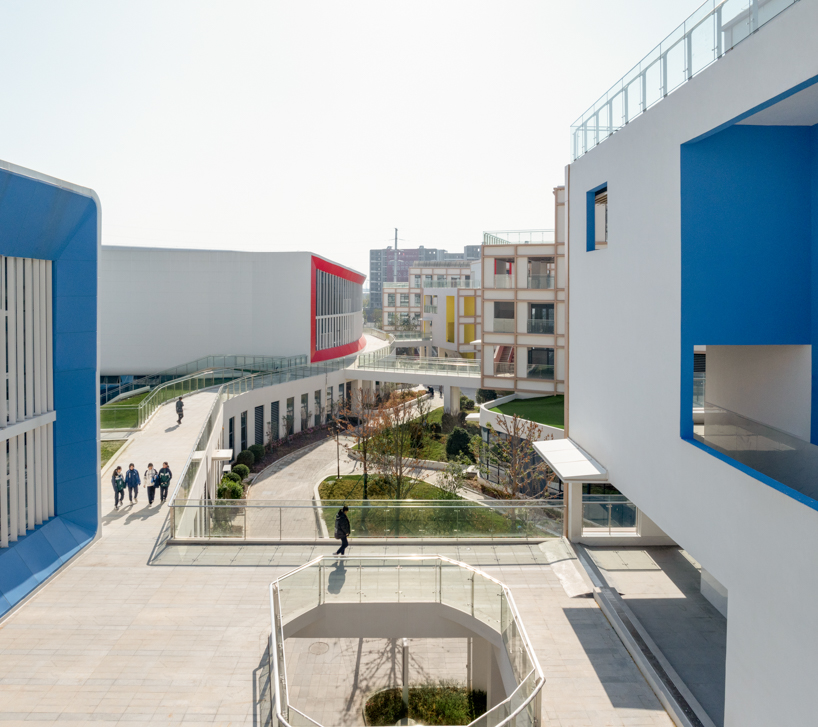 classrooms integrate pocket parks in quzhou no.6 experimental school by LYCS architecture
