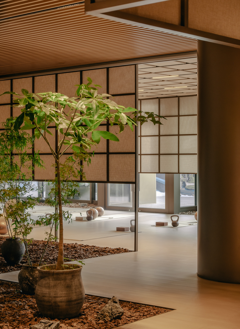 PLAT ASIA uses box-like frames to connect fitness, dining, and play in beijing community hub - 8