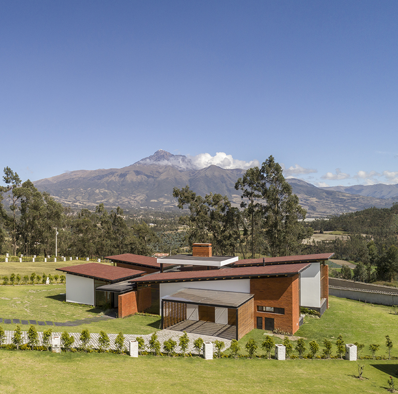 house-ao-studio-alfa-ecuador-05-10-2019-designboom