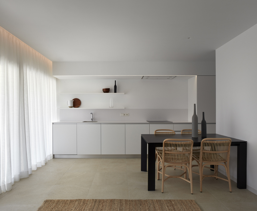 minimalist residential project by balzar and alcocer emerges from spanish landscape