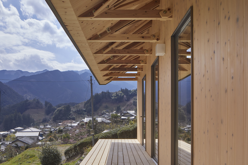VUILD's niyodo river stud house in japan is made entirely out of timber planks