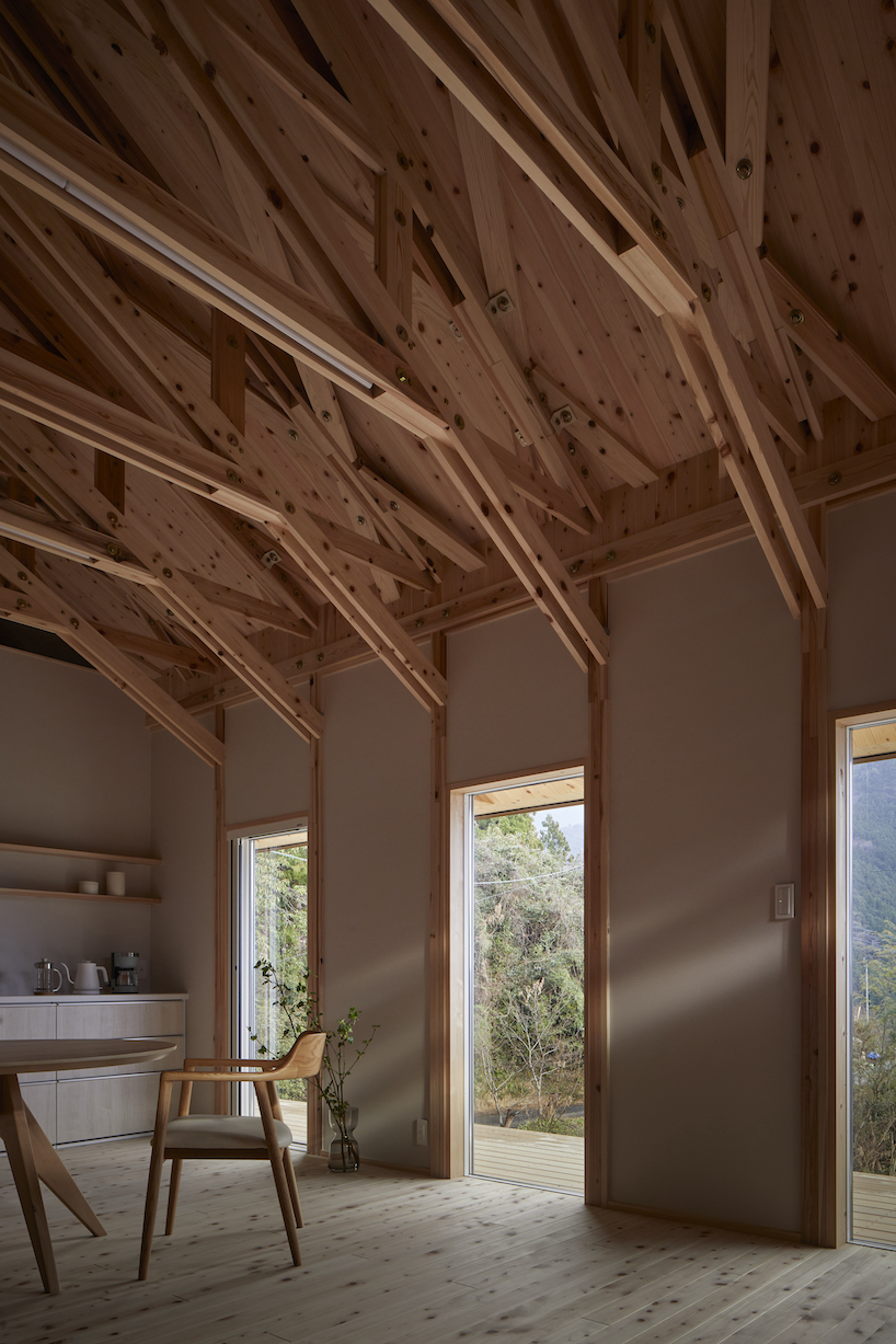 vuild completed niyodo river stud house using only local planks 7
