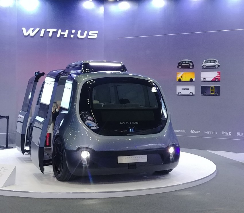 the self driving shuttle by KLIO imagines public transportation of smart cities