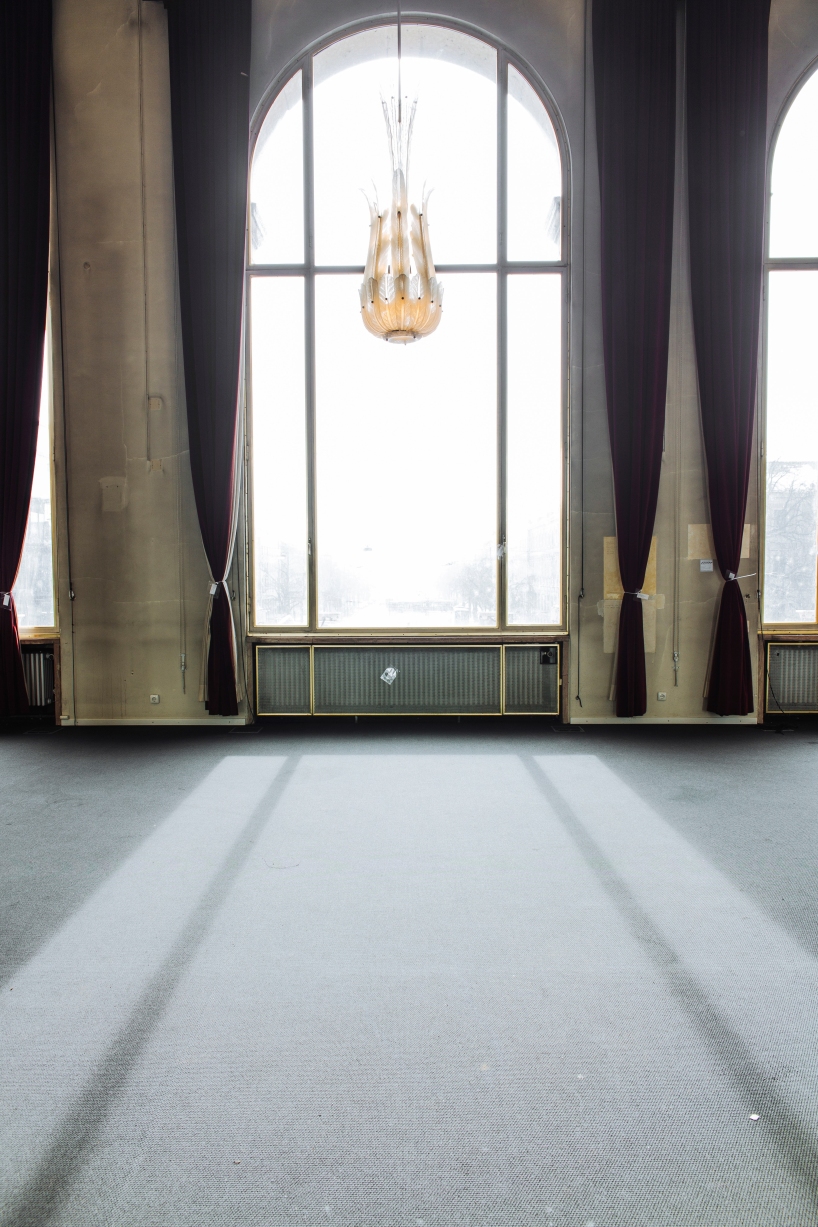 La fachada de vidrio de Henn estará en exceso en el histórico Teatro Augsburgo de Alemania