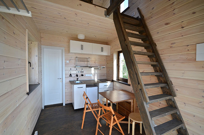 strawmodul designs eco-friendly tiny modular houses in russia