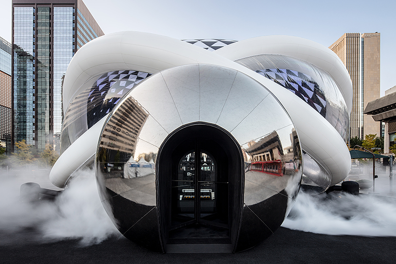 GBO的充气式“ AIR电影院”以机器人骑行着陆于韩国