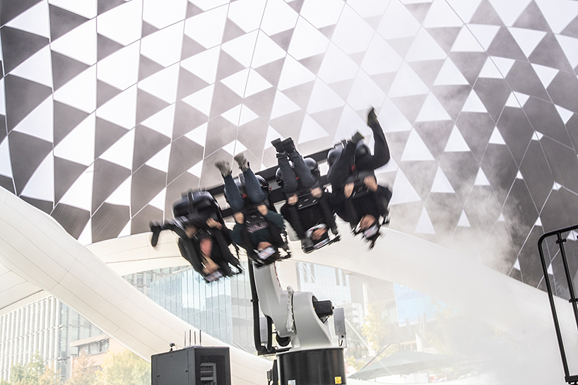 GBO的充气式“ AIR电影院”以机器人骑行着陆于韩国