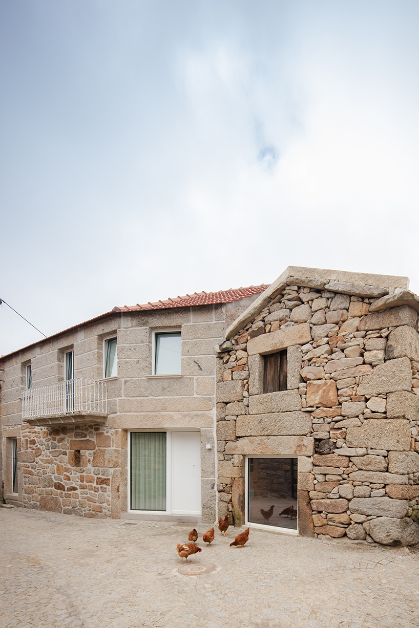 covo-interiors-jose-morgado-house-of-grandfather-martinho-portugal-07-02-2019-designboom