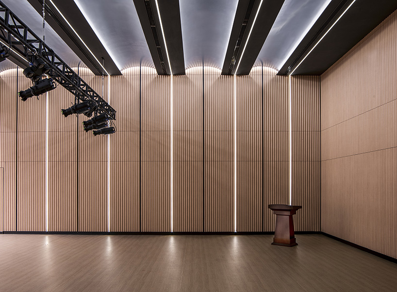 oval-partnership-qujiang-creative-cultural-centre-xian-china-07-04-2019-designboom