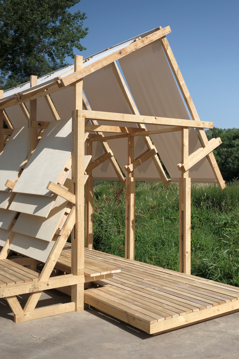 wood and textile installation reconnects river and city during concentrico 2025 10